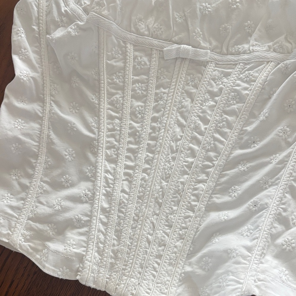 Arden B White Camisole Top - Picture 3 of 7